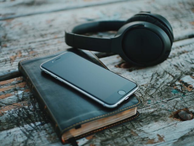 Podcasty o e-commerce, których warto słuchać