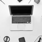 laptop-and-coffee-3184463