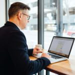 Rozbudowywanie sieci kontaktów na LinkedInie