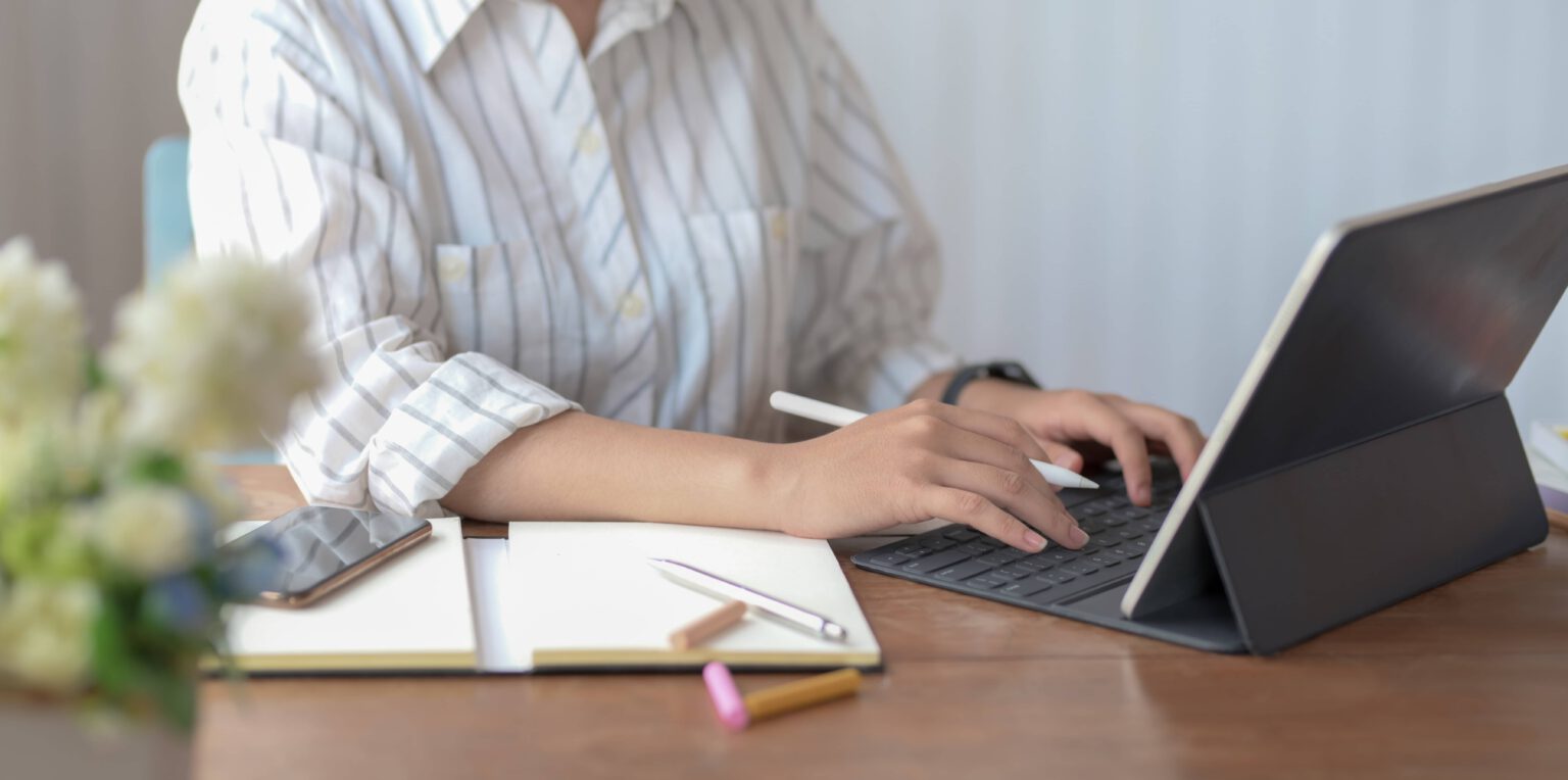 Jak dbać o zaufanie i bezpieczeństwo klientów podczas zakupów online?