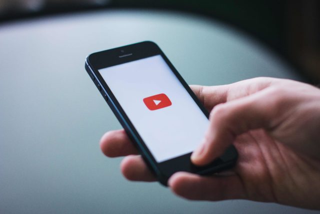 Kanał na youtube o Twojej branży - jak to zrobić krok po kroku?