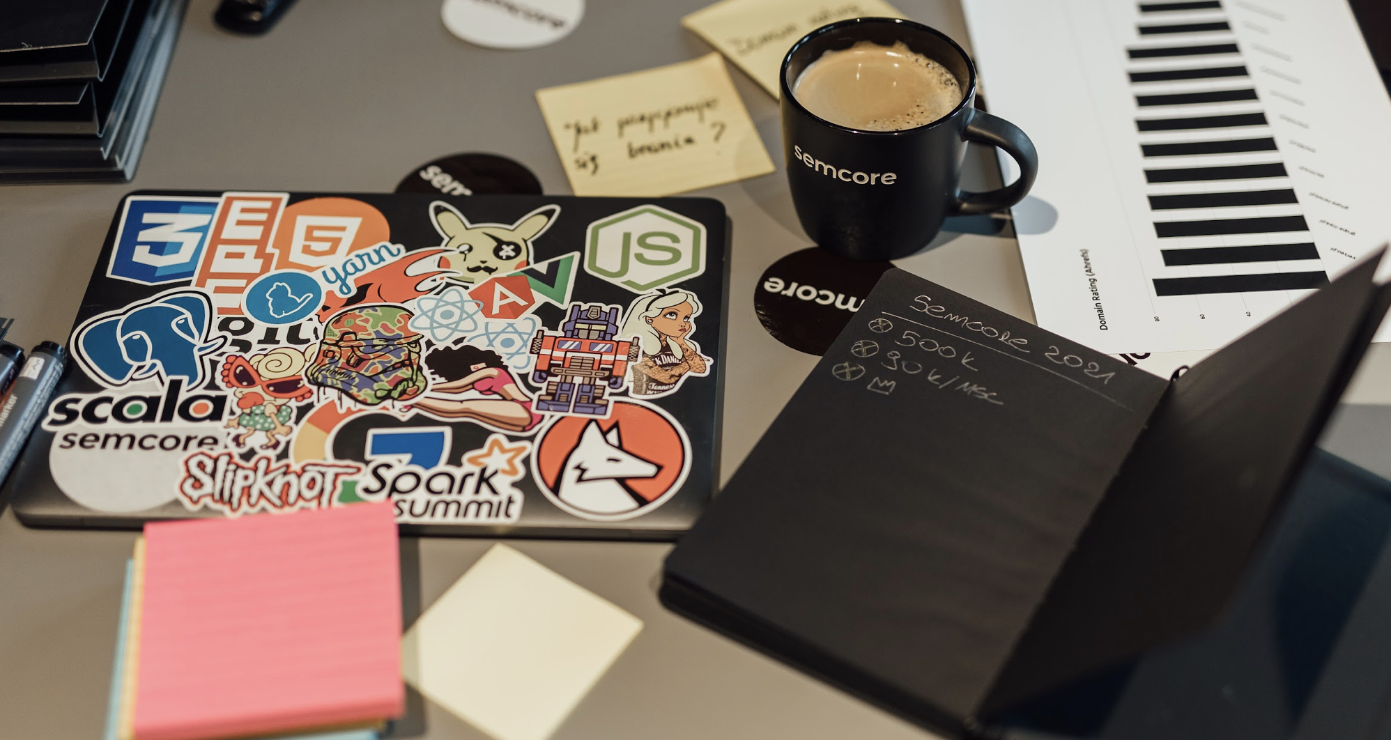 Laptop i notatnik Semcore