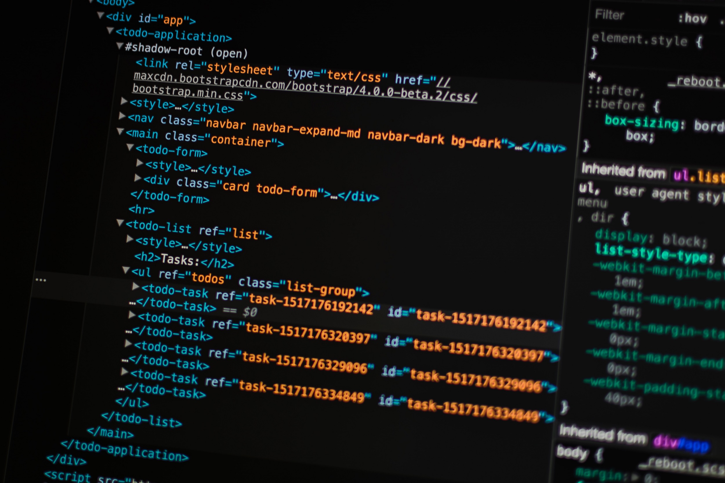 Czym jest HTML i co warto o tym wiedzieć? Podpowiadamy!