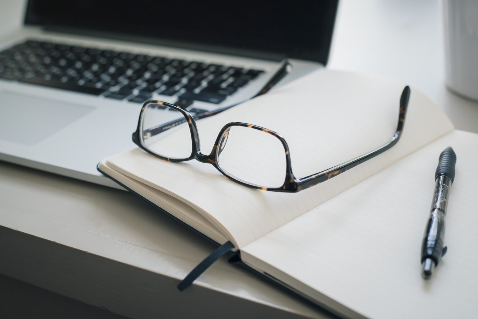 Public relations – co to? Jakie są różnice między PR a marketingiem?