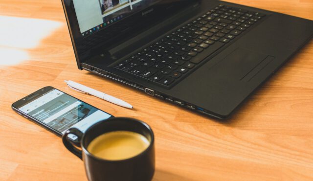 Marketing dóbr luksusowych w Internecie – poradnik