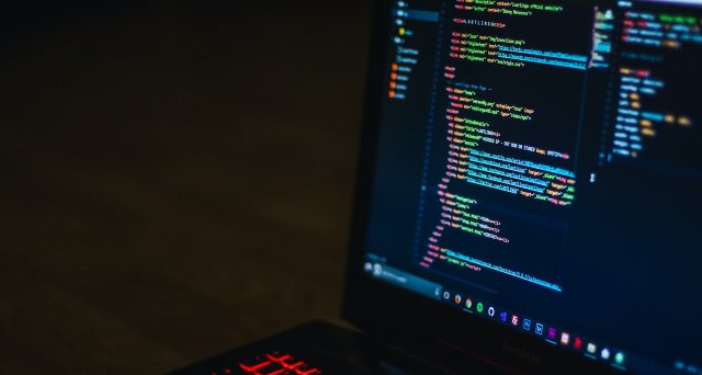 Frontend – czym jest i co należy wiedzieć?