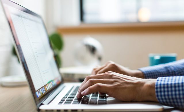 Koszt kampanii reklamowej – PPC i SEO