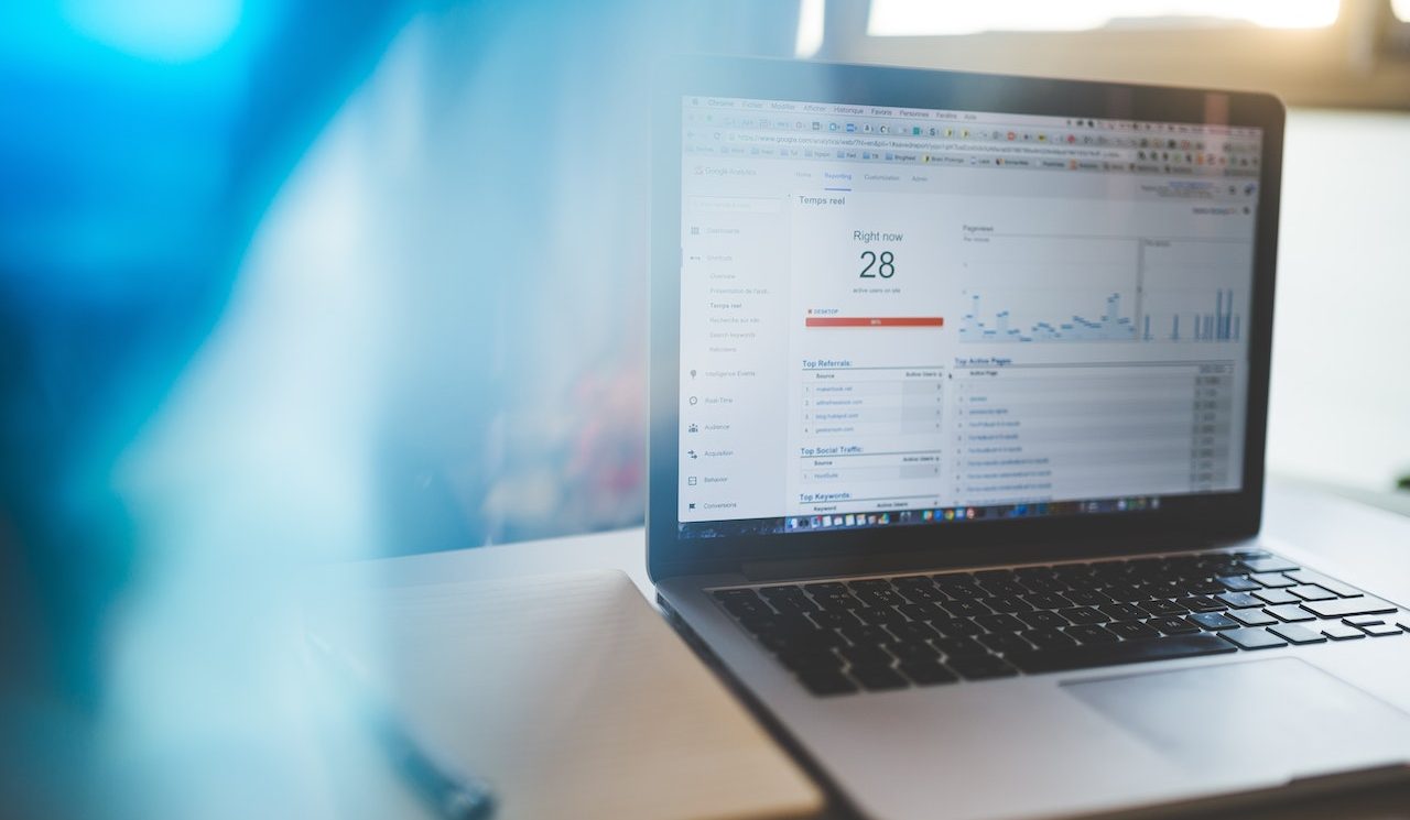 Rodzaje metryk w Google Analytics – przegląd