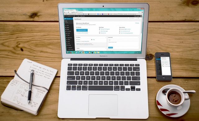 Strona na Wordpress – czy warto? Jak zbudować?