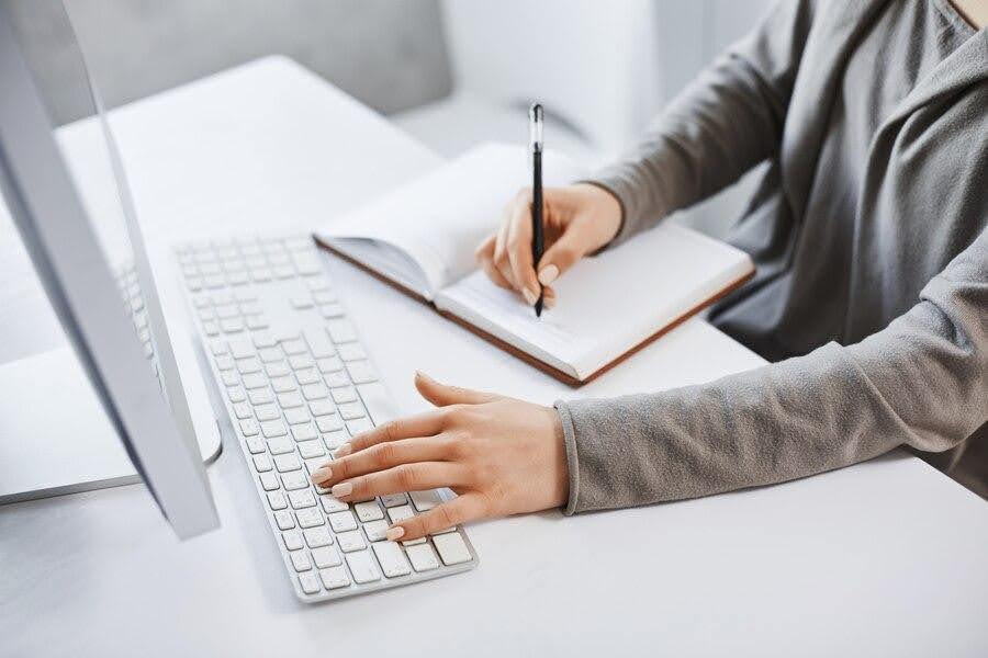 Jak tworzyć opisy produktów w sklepie internetowym? [SEO] - Poradnik