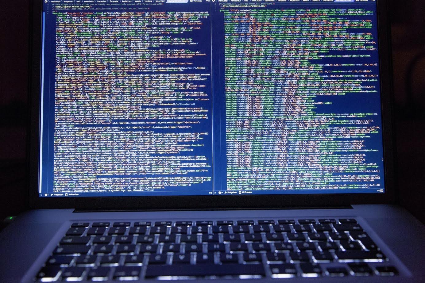 Jak zadbać o bezpieczeństwo strony internetowej?