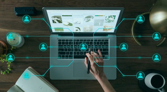 Szum informacyjny – czym jest i jak działa?