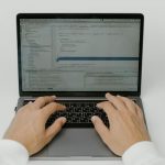 Pisanie stron internetowych – jakie języki znać?