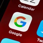Jak usunąć negatywne opinie w Google?