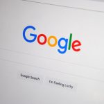 Jak usunąć historię wyszukiwania w Google?