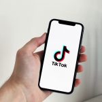 Jak działa algorytm TikToka?