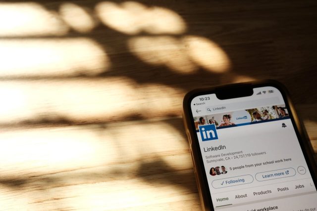 LinkedIn dla firm - jak wykorzystać ten kanał do wzrostu Twojej marki?