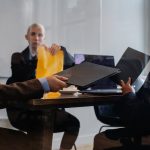 Jakie są różnice pomiędzy programowaniem funkcyjnym a obiektowym?