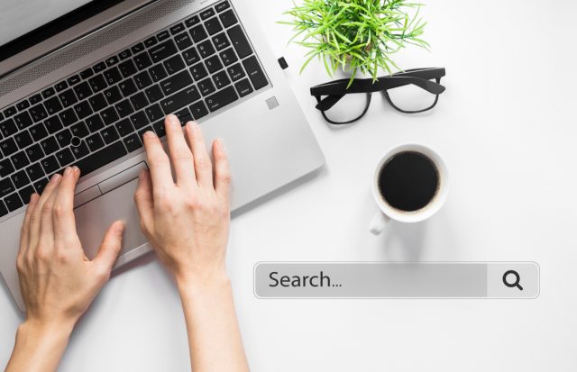 Co oznaczają łańcuchy przekierowań 301 (redirect chains) dla SEO i w jaki sposób ich uniknąć?