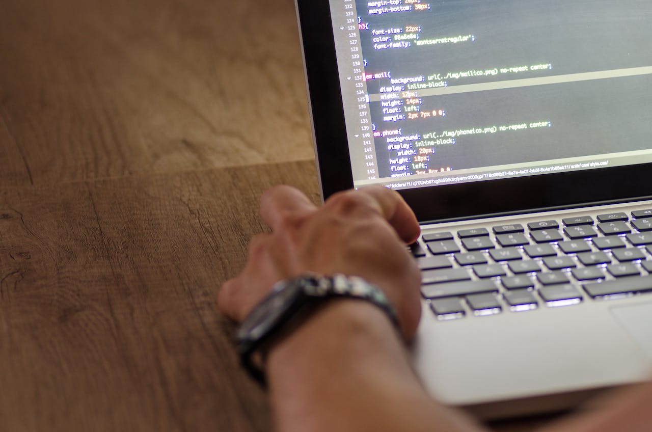 Co to jest programowanie obiektowe (OOP)? Zasady programowania