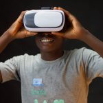 Co to jest wirtualna rzeczywistość (virtual reality, VR) i jak ją wykorzystać w marketingu?