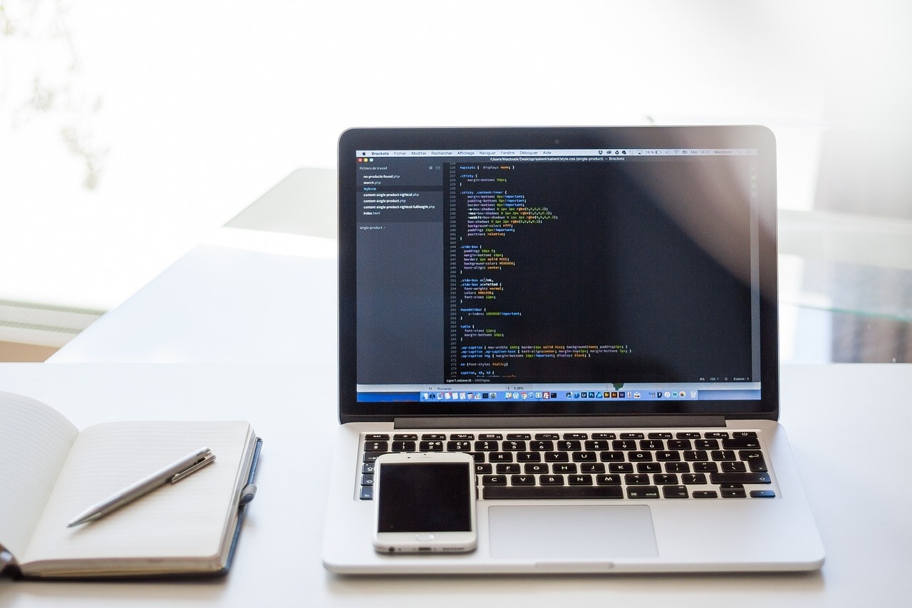 Znacznik <i> języka HTML – do czego służy?