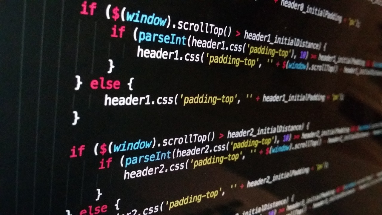 Znacznik <i> języka HTML – do czego służy?