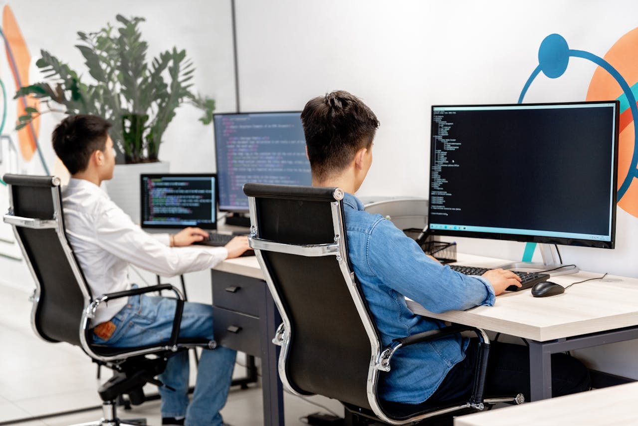 Perl – czym charakteryzuje się ten język programowania i do czego można go wykorzystać?