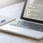 Vite – nowoczesna alternatywa dla Webpacka. Jak zainstalować i używać z React, Angular czy Next.js?